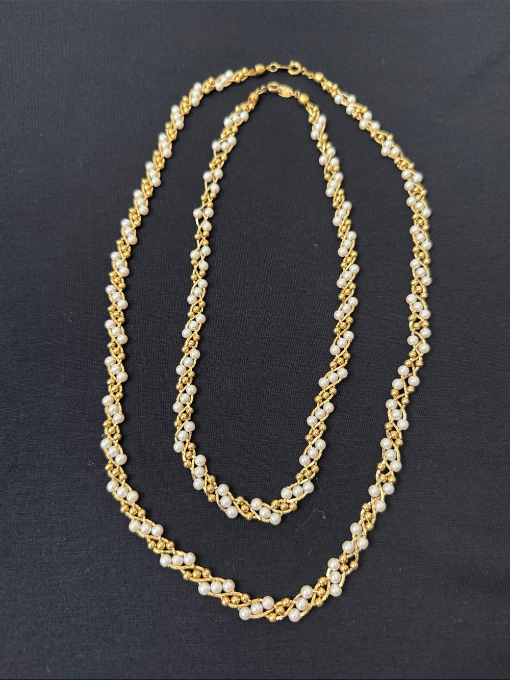 Gold and Pearl Women's Necklace Set - Elegant Twist Chain